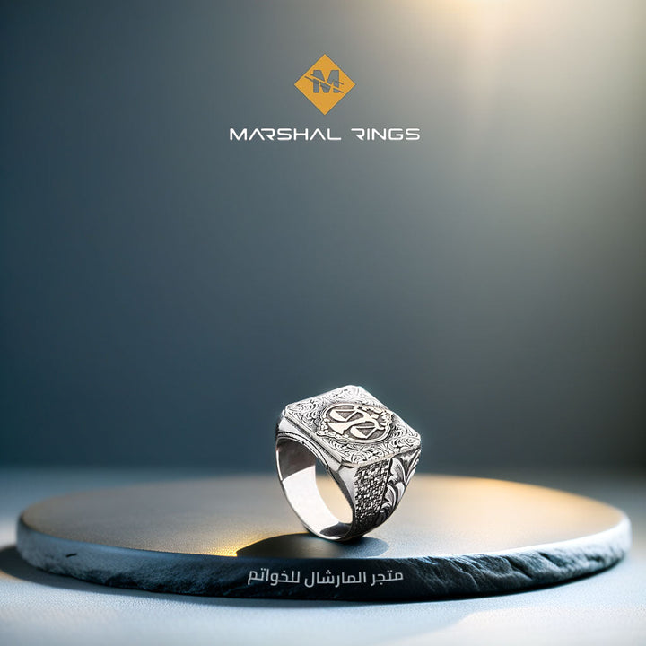 خاتم فضة رجالي 925 مزين بتصميم ميزان العدل متقن الصنع - متجر المارشال للخواتم الرجالية 2