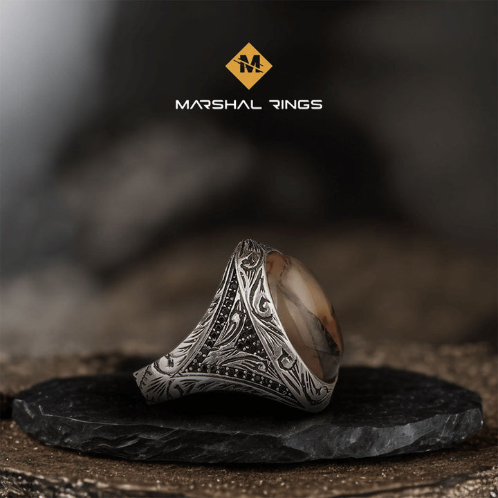 خاتم فضة رجالي  925 مرصع بالعقيق اليماني بتصميم كلاسيكي فاخر - متجر المارشال للخواتم الرجالية 2