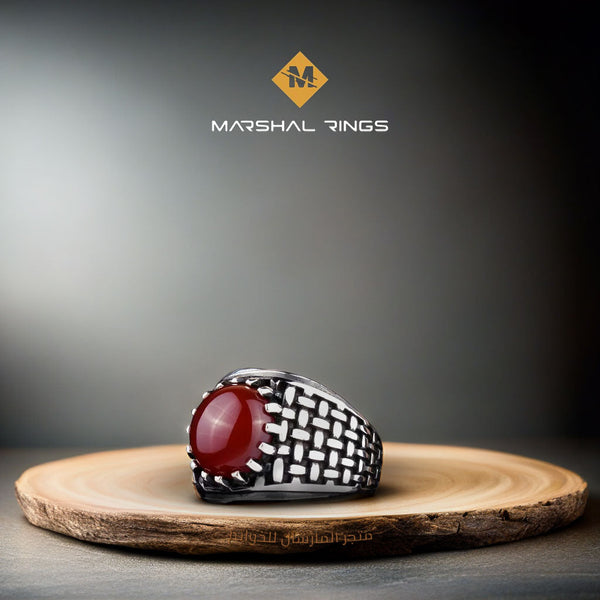 خاتم فضة رجالي  925 مرصع بالعقيق الأحمر بتصميم كلاسيكي حديث - متجر المارشال للخواتم الرجالية 1