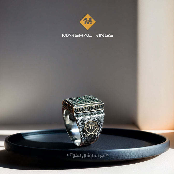 خاتم فضة رجالي 925 مرصع بحجر العقيق الأخضر بتصميم مربع منقوش يدوي - متجر المارشال للخواتم الرجالية 2