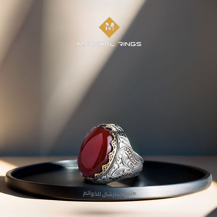 خاتم فضة رجالي 925 مرصع بحجر العقيق مزين بتصميم سلطاني فاخر - متجر المارشال للخواتم الرجالية 1