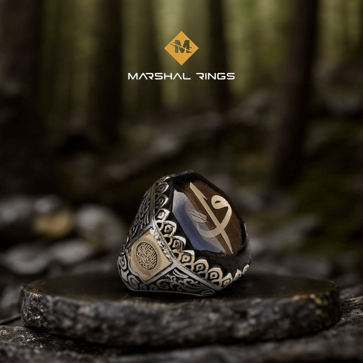 خاتم فضة رجالي 925 مرصع بحجر عنبر ونقش "واو" بتصميم تقليدي فريد - متجر المارشال للخواتم الرجالية 1