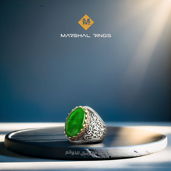 خاتم فضة رجالي 925 مرصع بحجر الكهرمان الأخضر بتصميم عصري - متجر المارشال للخواتم الرجالية 1
