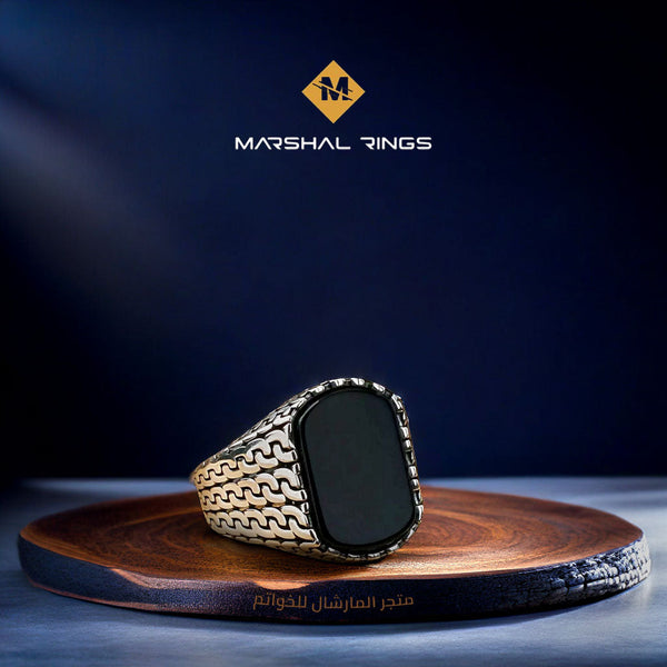 خاتم فضة رجالي  925 مرصع بالأونيكس الأسود بتصميم هندسي فريد - متجر المارشال للخواتم الرجالية 1