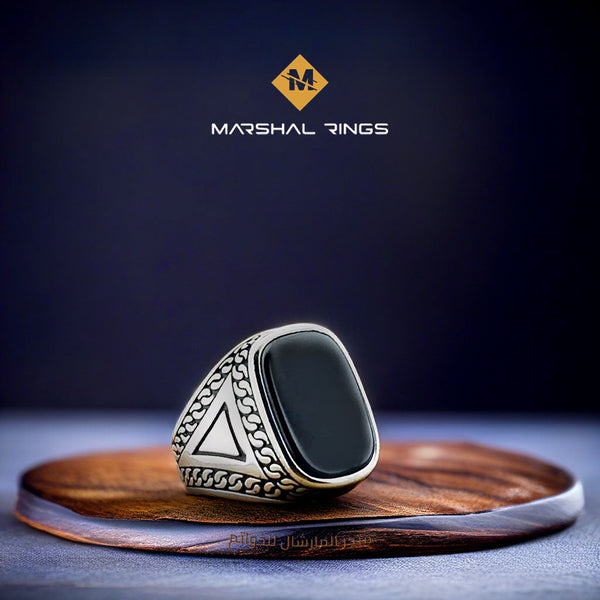 خاتم فضة رجالي عصري بحجر أونيكس أسود  - متجر المارشال للخواتم الرجالية 1