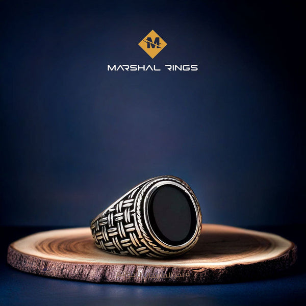 خاتم فضة رجالي  925 مرصع بالأونيكس الأسود بتصميم كلاسيكي فريد - متجر المارشال للخواتم الرجالية 1