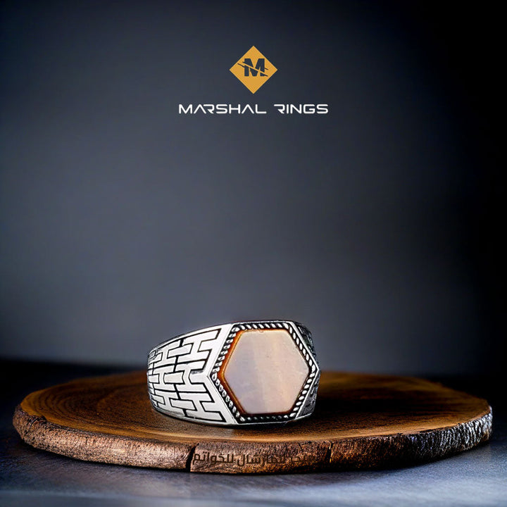خاتم فضة رجالي 925 بحجر عين النمر - تصميم سداسي - متجر المارشال للخواتم الرجالية 1