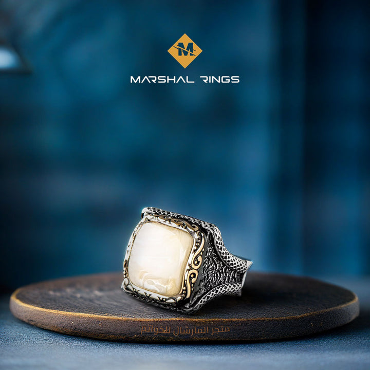 خاتم فضة رجالي أنيق بحجر صدف أبيض - تصميم مميز (عيار 925) - متجر المارشال للخواتم الرجالية 1