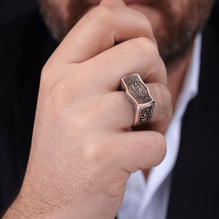 خاتم فضة 925 رجالي بنقش "حسبي الله" تصميم إسلامي - متجر المارشال للخواتم الرجالية 6