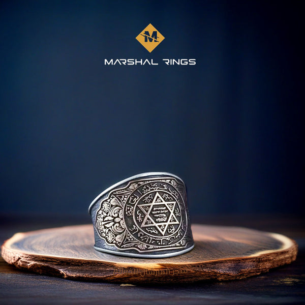 خاتم سليمان 925 الرجالي الفاخر تصميم رمزي - متجر المارشال للخواتم الرجالية 1