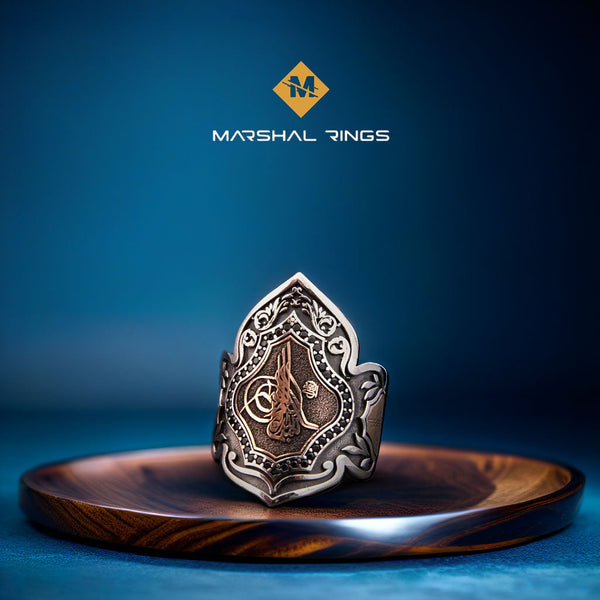 خاتم فضة 925 رجالي بتصميم توقيع سلطاني "الطغراء" فخامة وأصالة - متجر المارشال للخواتم الرجالية 1