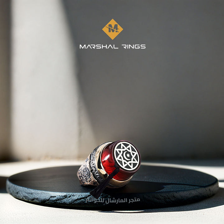 خاتم فضة رجالي مرصع بحجر الكهرمان على شكل طربوش عثماني - متجر المارشال للخواتم الرجالية 1