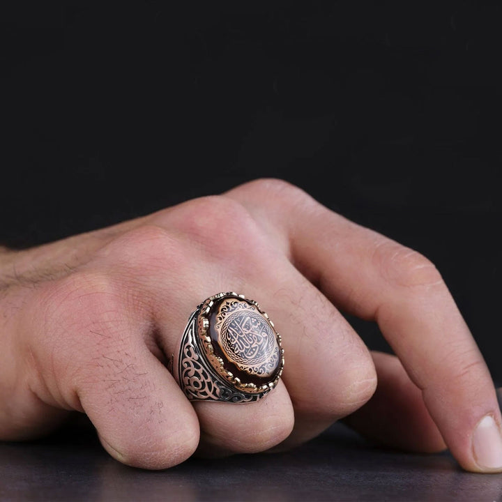 خاتم فضة رجالي 925 تصميم اسلامي بنقش " كفى بالله شهيدا" - متجر المارشال للخواتم الرجالية 3