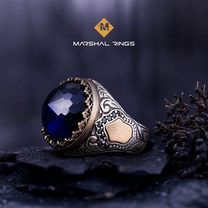 خاتم فضة رجالي عيار 925 بحجر زركون أزرق عميق بفخامة راقية - متجر المارشال للخواتم الرجالية 1