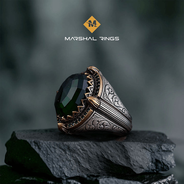 خاتم فضة رجالي عيار 925 بحجر زركون أخضر أنيق بتصميم مميز - متجر المارشال للخواتم الرجالية 1