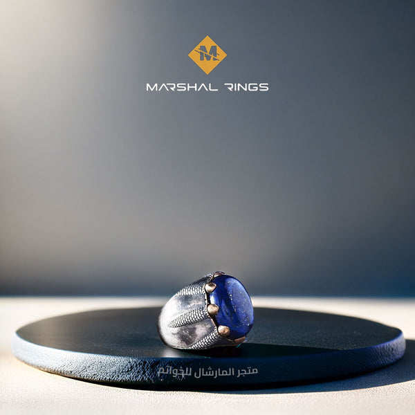 خاتم فضة رجالي 925 مرصع بحجر اللازورد بتصميم كلاسيكي أنيق - متجر المارشال للخواتم الرجالية 1