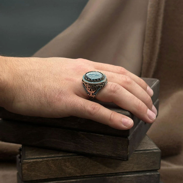 خاتم فضة رجالي 925 مرصع بحجر الفيروز مزين بنقش عثماني  - متجر المارشال للخواتم الرجالية 4
