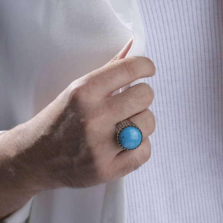 خاتم فضة رجالي 925 مرصع بحجر الفيروز مزين بتصميم عصري - متجر المارشال للخواتم الرجالية 3