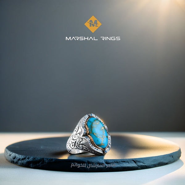 خاتم فضة رجالي 925 مرصع بحجر الفيروز بتصميم منقوش يدوياً وإطار بإحجار الزركون السوداء - متجر المارشال للخواتم الرجالية 1