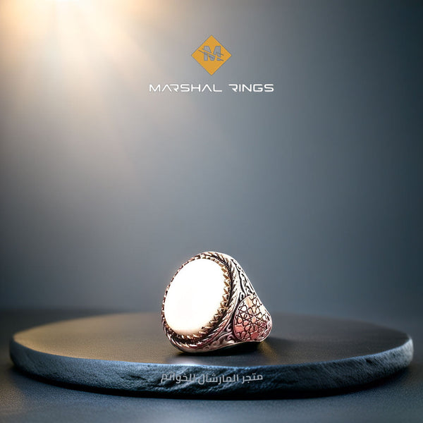 خاتم فضة رجالي 925 مرصع بحجر الصدف الأبيض  - متجر المارشال للخواتم الرجالية 1