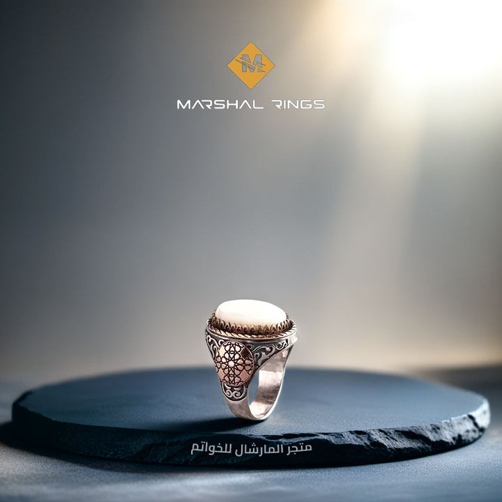 خاتم فضة رجالي 925 مرصع بحجر الصدف الأبيض  - متجر المارشال للخواتم الرجالية 2
