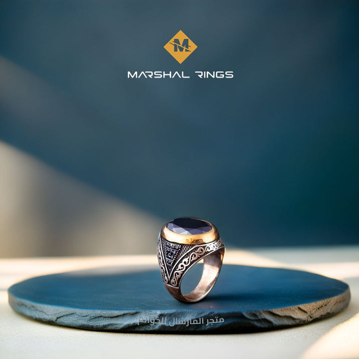 خاتم فضة رجالي 925 مرصع بحجر الزركون الأسود بتصميم عصري - متجر المارشال للخواتم الرجالية 2