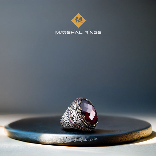 خاتم فضة رجالي 925 مرصع بحجر الزركون الأحمر بتصميم عصري - متجر المارشال للخواتم الرجالية 1