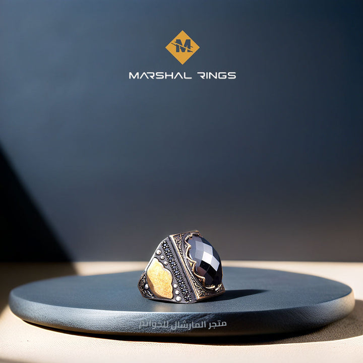 خاتم فضة رجالي 925 مرصع بحجر الزركون الأسود بتصميم مربع أنيق - متجر المارشال للخواتم الرجالية 2